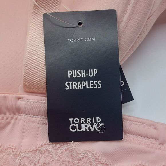 NEW TORRID Curve Push-Up Strapless Bra Size 46B Pink Lace Adjustable Underwire - Picture 5 of 6